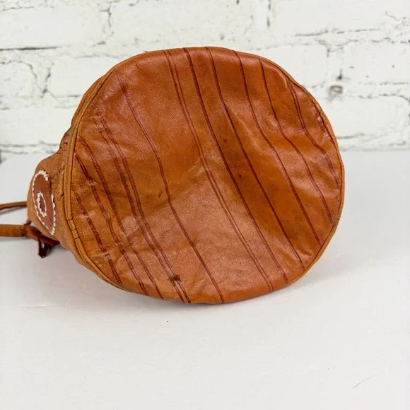 VTG Genuine Leather Drawstring Whipstitch Patchwork Bucket Bag Vintage - Picture 9 of 12